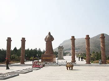  Xianyang Mausoleum - En historisk gravplats och en unik plats för återfödelse!